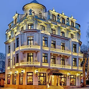 Otel Royal, Varna